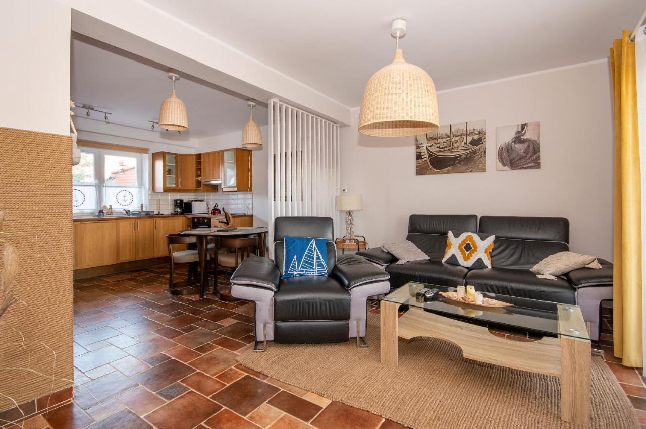 Apartament Z Widokiem Na Morze U Grazyny 2 Jarosławiec Exteriör bild