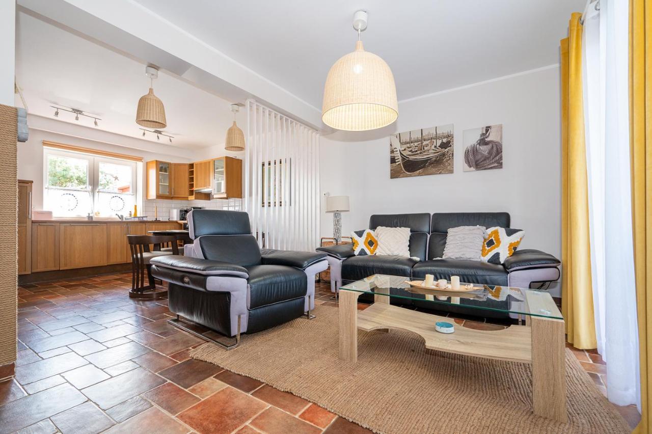 Apartament Z Widokiem Na Morze U Grazyny 2 Jarosławiec Exteriör bild